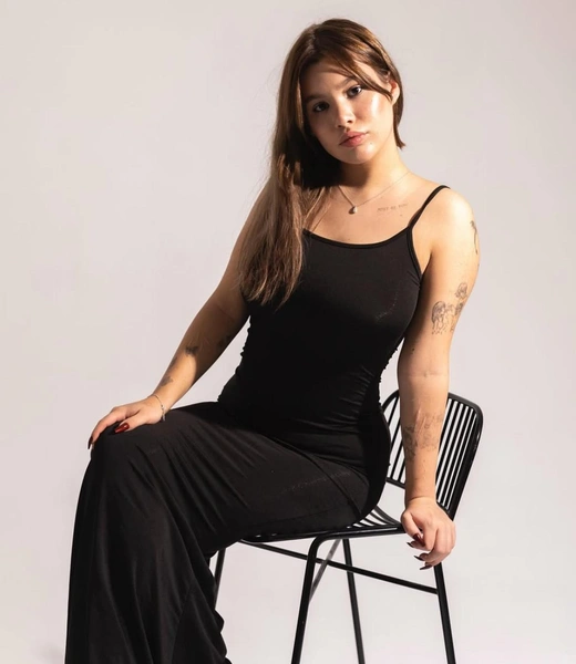 Полина Аксенова | www.starhit.ru