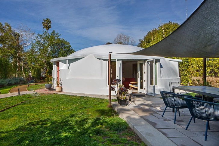 Дом-пузырь 1940-х: забытый эксперимент Уоллеса Неффа в Калифорнии Дом-пузырь 1940-х: забытый эксперимент Уоллеса Неффа в Калифорнии