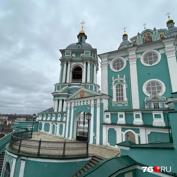 Прямо из собора открывается вид на город | Источник: Екатерина Тарыгина / 76.RU