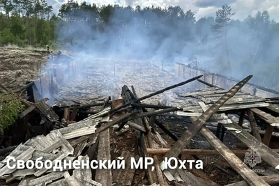 Пожар в Приамурье охватил 4500 квадратных метров