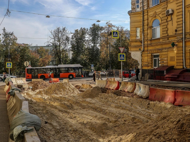 Пешеходный переход около школы станет регулируемым | Источник: Наталья Бурухина / NN.RU
