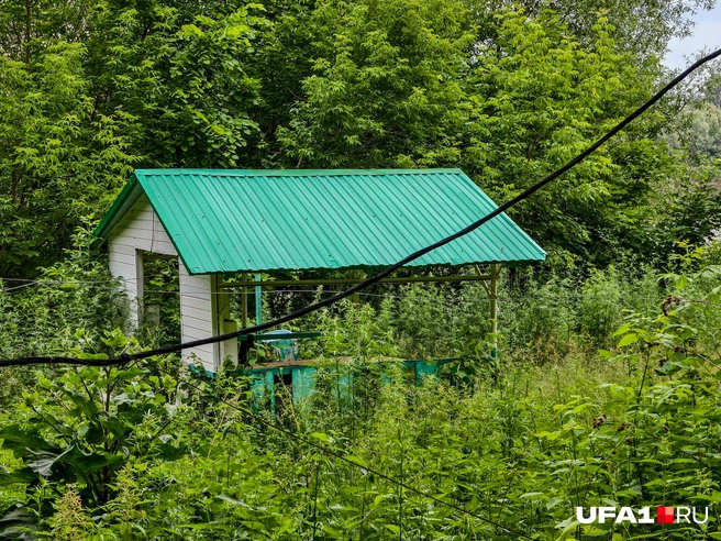 Беседка на территории | Источник: Булат Салихов / UFA1.RU