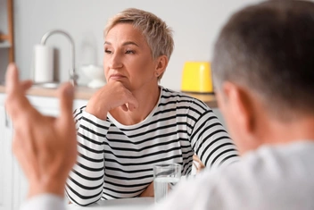 За умного сойдешь: 5 ситуаций, когда реально лучше промолчать