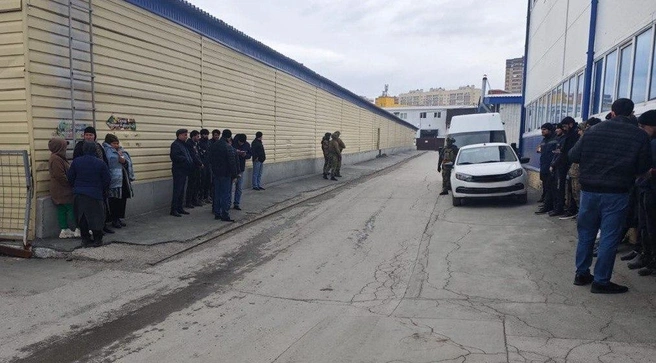 Полиция проводит рейды в разных частях Новосибирска | Источник: МВД по Новосибирской области