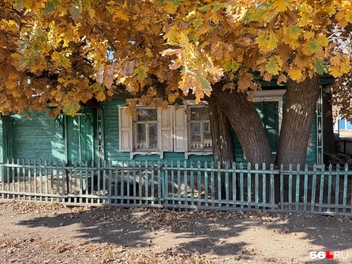 В этом доме в последние годы жила Венера Юлдашева | Источник: Николай Сальников / 56.RU