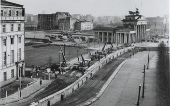 Гид путешественника во времени: чем заняться в Берлине 13 августа 1961 года