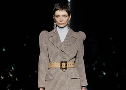 Givenchy осень/зима 2019-20, 3 марта