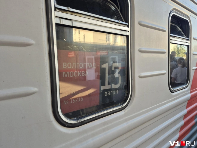 Полдня выпускники проведут в Москве, а после их ждет самое настоящее приключение | Источник: Ирина Яковлева / V1.RU