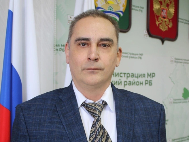 Новый и. о. мэра Ринат Ахмадуллин | Источник: Администрация города Бирск / Vk.com