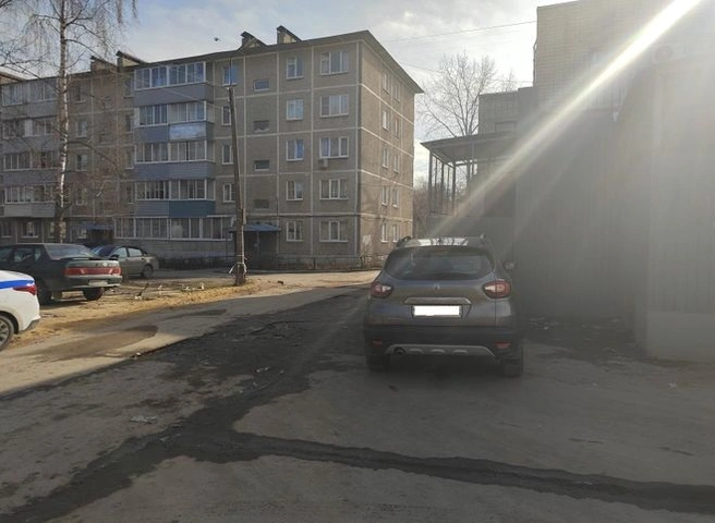 На улице Космонавтов иномарка сбила 12-летнюю девочку | ya62.ru