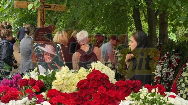 В Санкт-Петербурге похоронили народную артистку СССР Чурсину | Источник: StarHit.ru