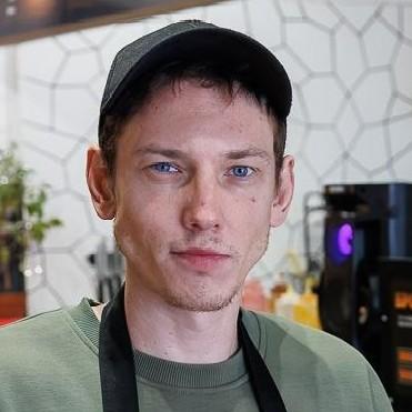 <p>Никита Тимощенко</p>