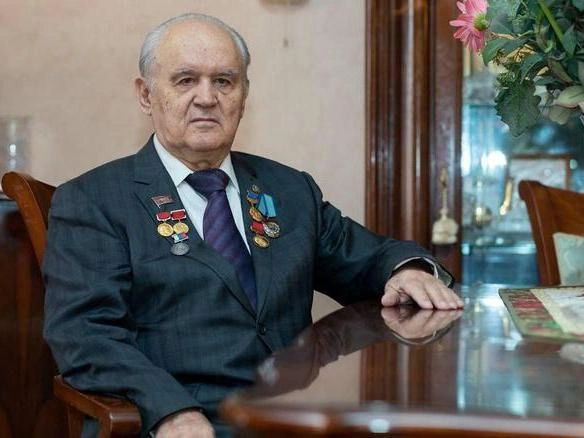 Валериан Соболев в годы работы. | Источник: семейный архив Валериана Соболева