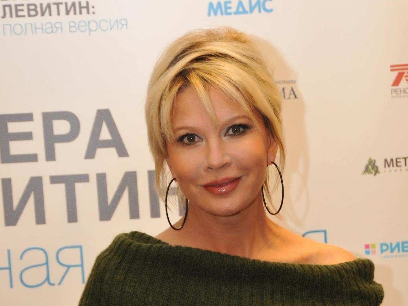 Татьяна Веденеева показала лицо после неудачной пластики