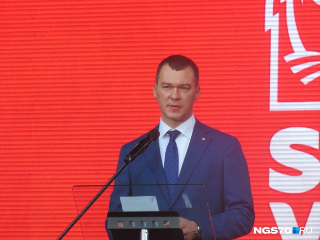 Министр спорта России Михаил Дегтярёв доносит до томичей месседж от Владимира Путина | Источник: Алексей Семёнов