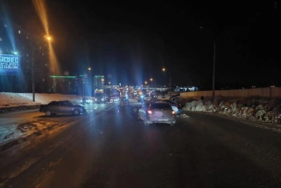 Четыре машины столкнулись в Новосибирске