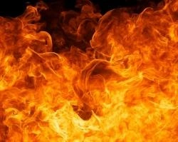 В Красноярске на пожаре в массажном салоне погибли четыре девушки | ngs24.ru