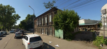 Также в зону КРТ попадает двухэтажный доходный дом купца Мыльникова (бульвар Гагарина, 8) | Источник: «Яндекс Карты»