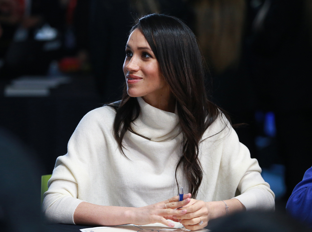 Меган Маркл в Бирмингеме, 8 марта 2018 года | marieclaire.ru