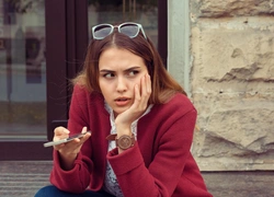 Многоточия и смайлики: 7 ошибок в переписке, из-за которых вас понимают неправильно