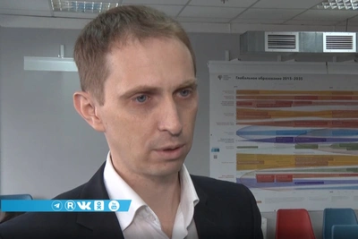 С экс-главы «ВЯЗ» требуют миллион за посредничество