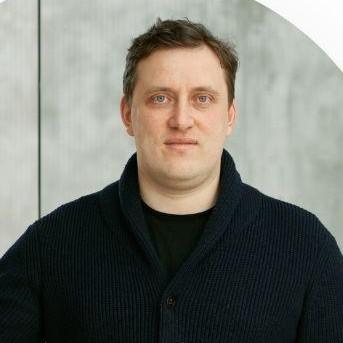 <p>Михаил Гущин</p>