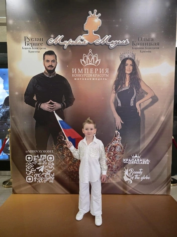 Ну точно&nbsp;— Элвис! | Источник: Лев Кондрюков