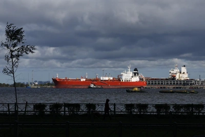 Петербургский нефтяной терминал делит миллиардные дивиденды