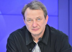 Суд обязал Марата Башарова выплачивать алименты на сына от Елизаветы Шевырковой