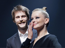Янковский не сбрил усы Вовы Адидас, а Пересильд оскорбилась шутками со сцены: премия «Звезда театрала»