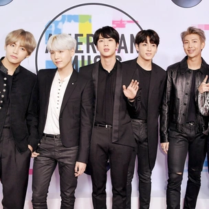 Контракт подписан: BTS будут выступать вместе еще 7 лет