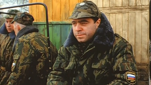 Тест: Помнишь ли ты, кто в фильме «ДМБ» говорит эти простые, но в то же время великие слова?