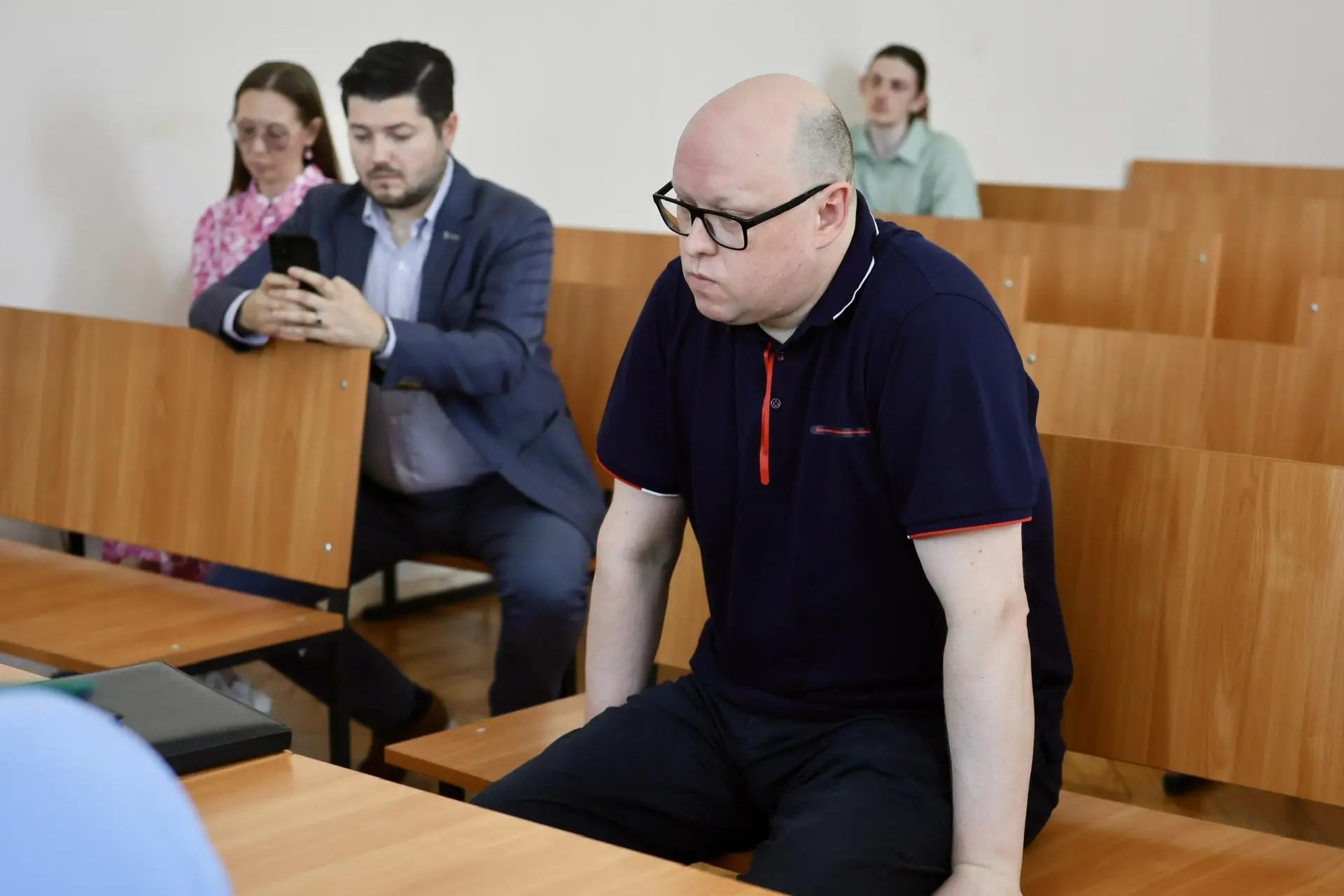 Для экс-главы Миндортранса запросили 9 лет колонии строгого режима. Он выступил в суде с последним словом
