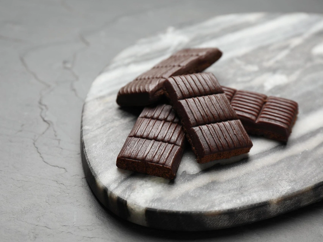 Гематоген: польза и вред лечебного батончика, который в СССР ел каждый ребенок | marieclaire.ru