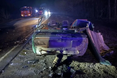 Водитель «шестерки» погиб в столкновении с грузовиком