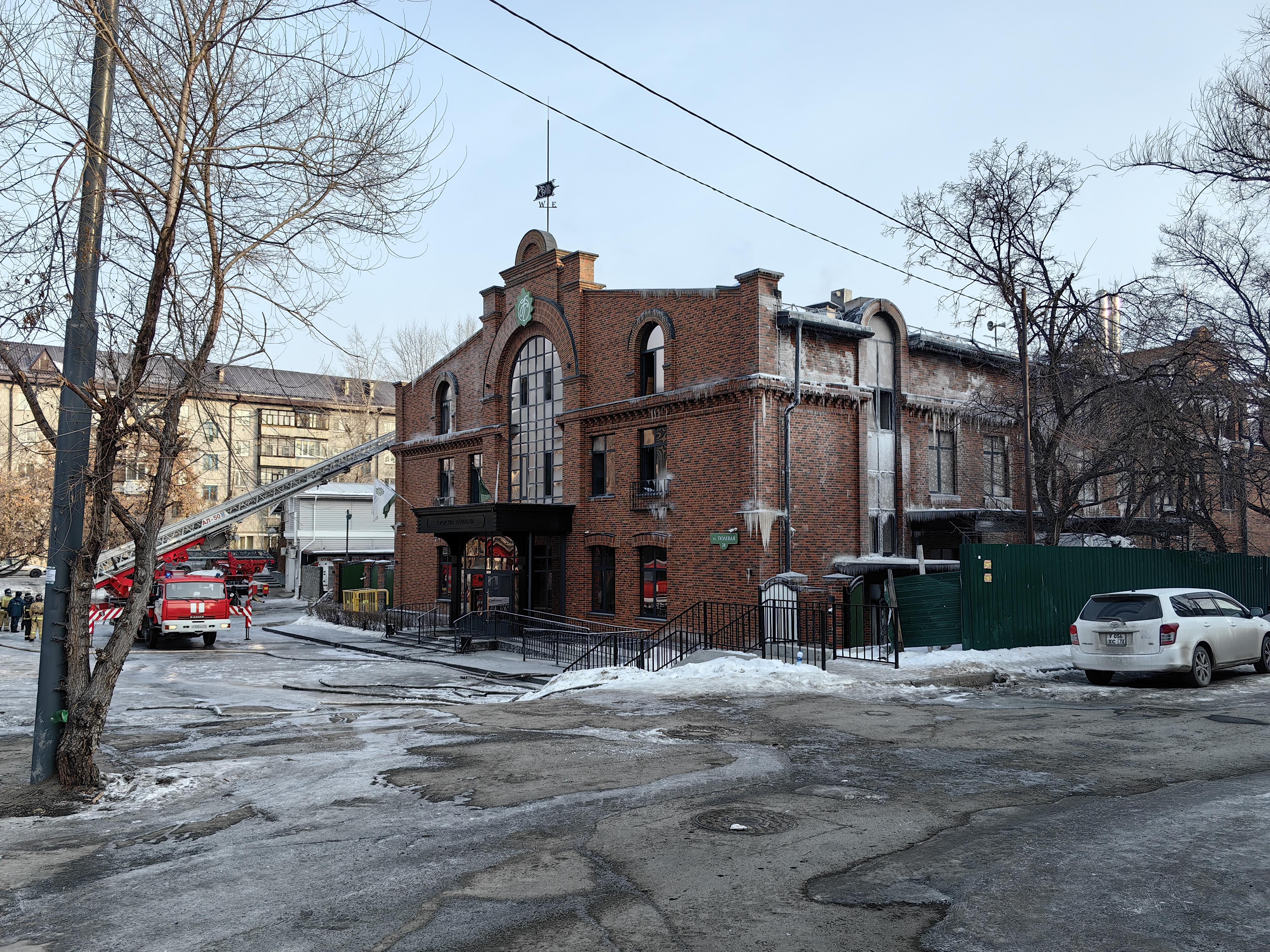 В Тюмени горели «Городские парильни». Как выглядит здание бани сейчас — эксклюзивные фото и видео 