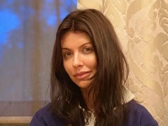 «Ходить не могу, пролежни воспалились»: состояние Алисы Казьминой ухудшилось