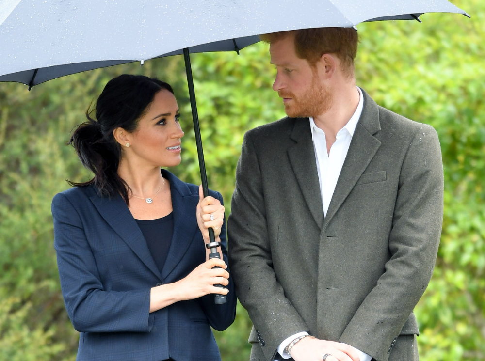 Какие проблемы возникли у Гарри и Меган при подготовке к крещению сына | marieclaire.ru