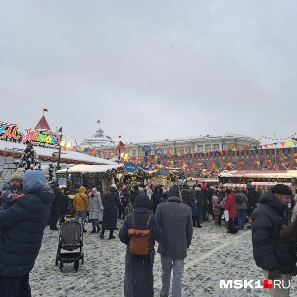 Толпы, толпы, толпы… повсюду в выходные | Источник: Арина Майорова / MSK1.RU 