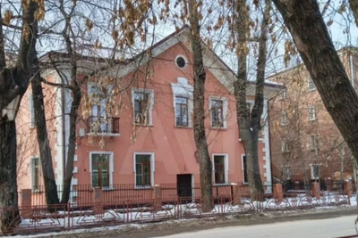 В Иркутске продают кирпичный особняк за 120 миллионов рублей