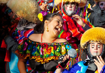 Традиции: Мексика. Танцы в масках