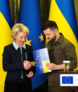 Зеленский поставил внутренний дедлайн для вступления Украины в Евросоюз