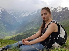 Новый поворот в деле Анны Цомартовой: появились загадочные кадры с телефона пропавшей