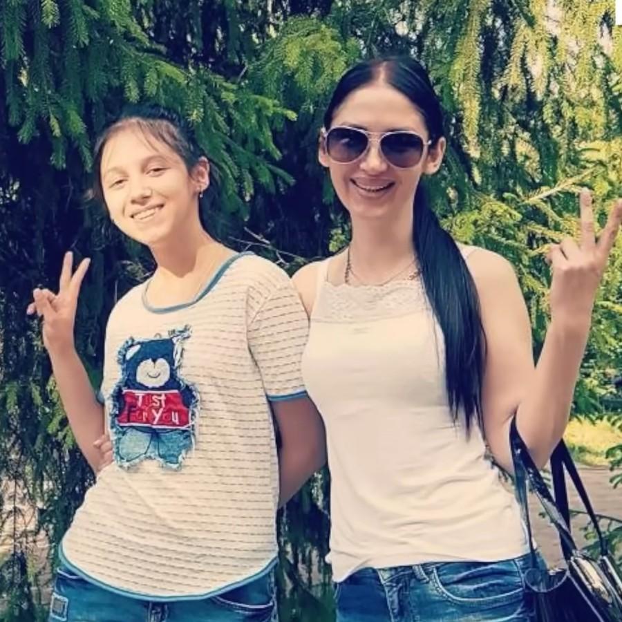 Мама жестоко убитой Яны Легкодимовой: «25 лет или пожизненное — сколько ублюдкам не дадут, даже капли утешения не будет»