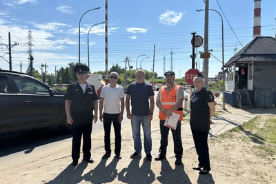 Совместный рейд на железнодорожном переезде провели во Владимире