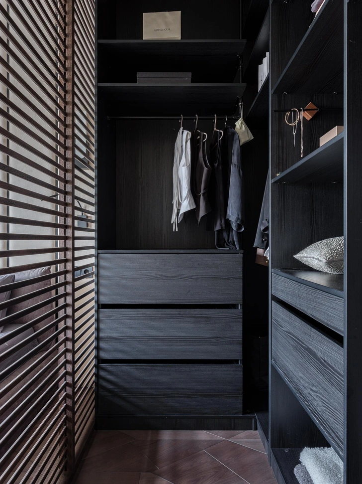 Источник: Евгений Гнесин. Стиль: Ирина Бебешина 