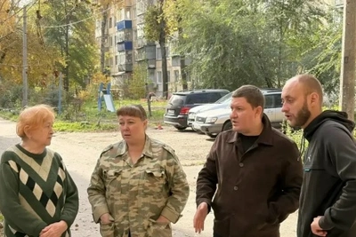 На улице Октябрьской завершают замену ливневой канализации