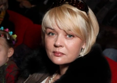 Меньшова о бурной молодости: «Не отказывала себе в удовольствии встречаться с разными молодыми людьми»