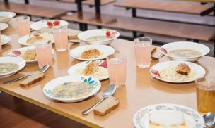 Эти 10 блюд из школьной столовой люди, рожденные в СССР, помнят лучше, чем имена учителей