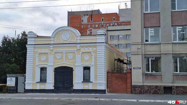 Здание лавки купца М. М. Дунаева | Источник: Александр Лисихин /45.ru